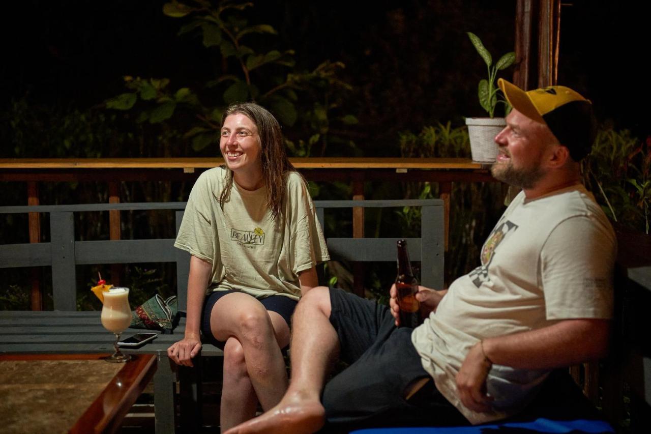 Sukia Hostel Drake Bay ภายนอก รูปภาพ