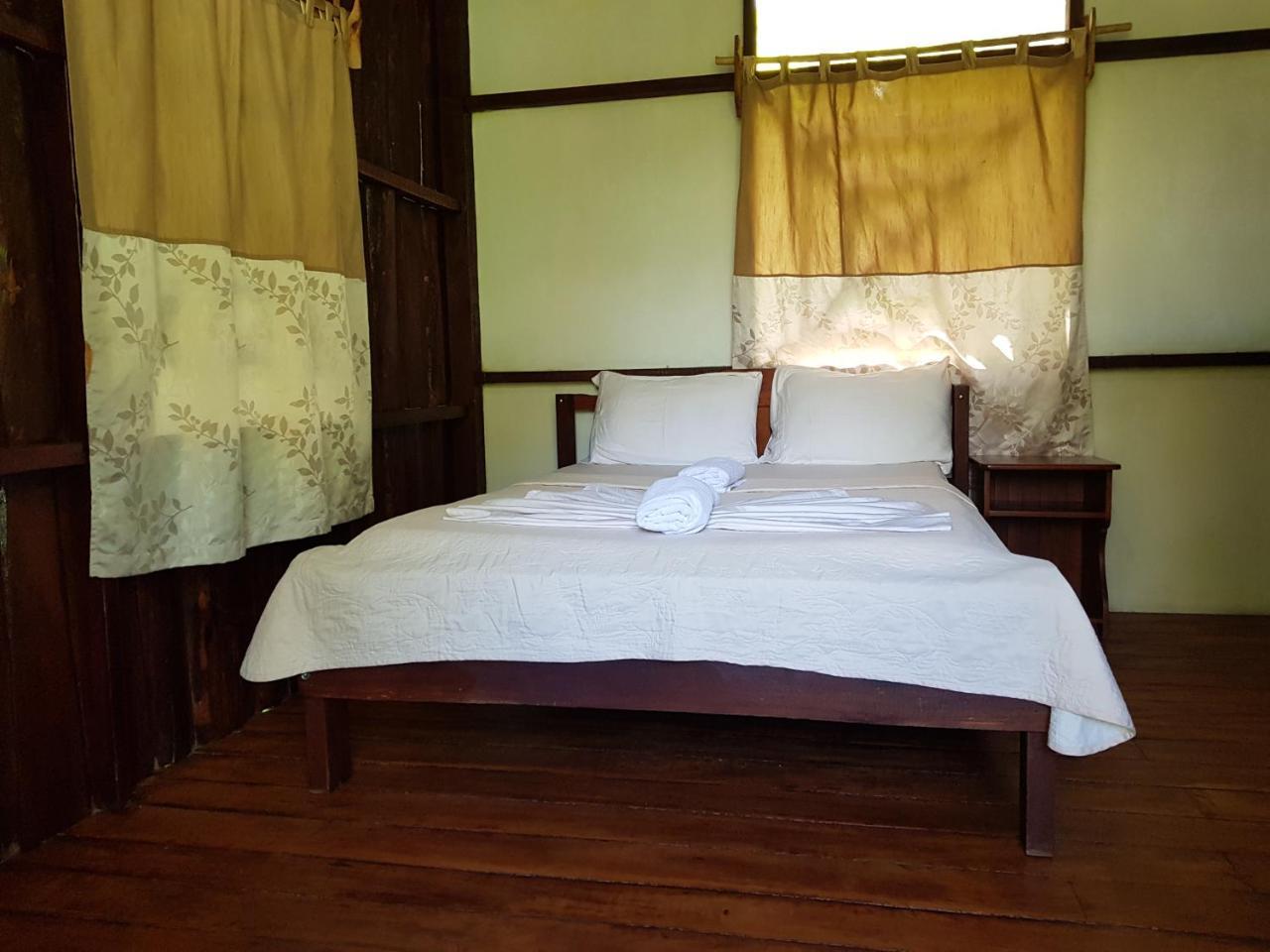Sukia Hostel Drake Bay ภายนอก รูปภาพ